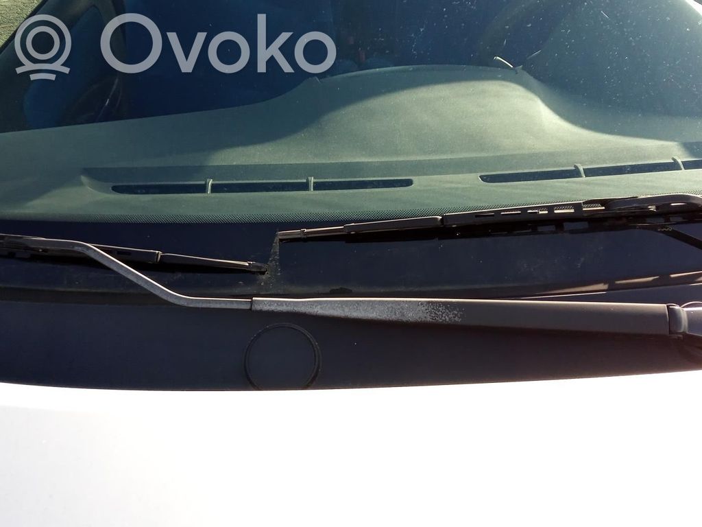 Citroen C2 Ramię wycieraczki szyby przedniej / czołowej 