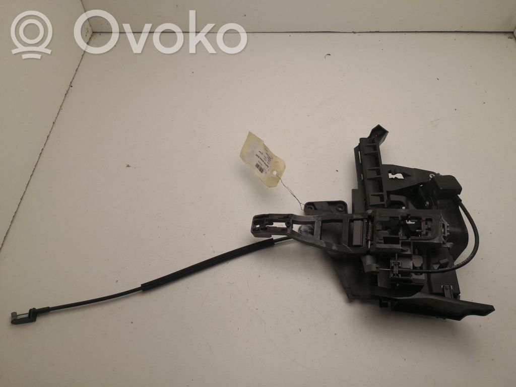 Ford C-MAX I Rear door lock 