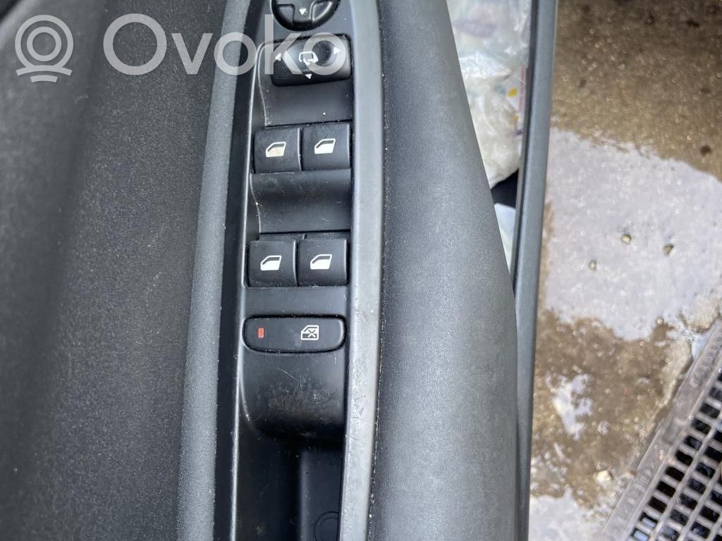 Citroen C4 II Electric window control switch 