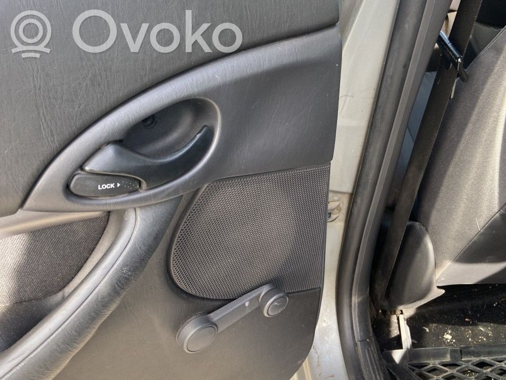 Ford Focus Manecilla interna puerta trasera 