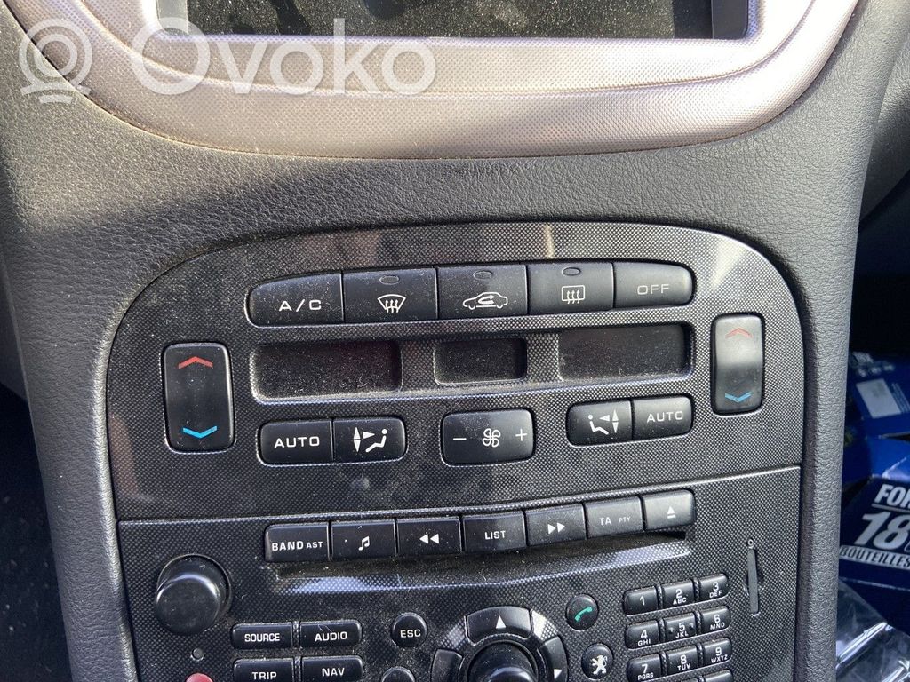 Peugeot 607 Climate control unit 