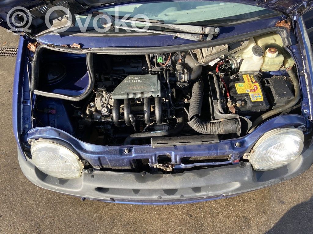 Renault Twingo I Inyector de combustible 