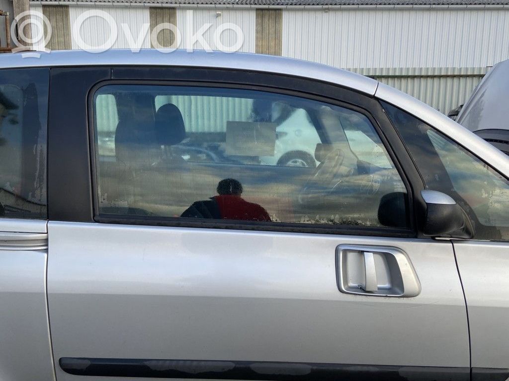 Peugeot 1007 Mâner exterior ușă față 