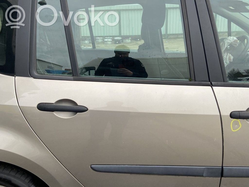 Renault Grand Modus Ventanilla de ventilación de la puerta trasera 