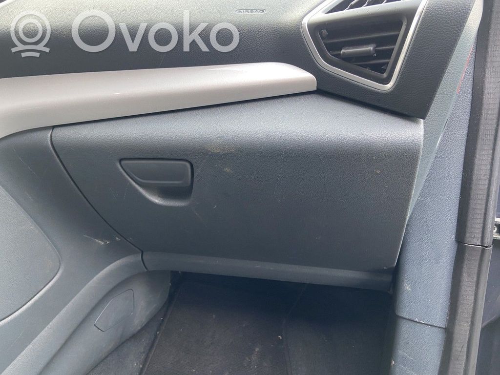 Ford C-MAX II Daiktadėžės (bordačioko) komplektas 