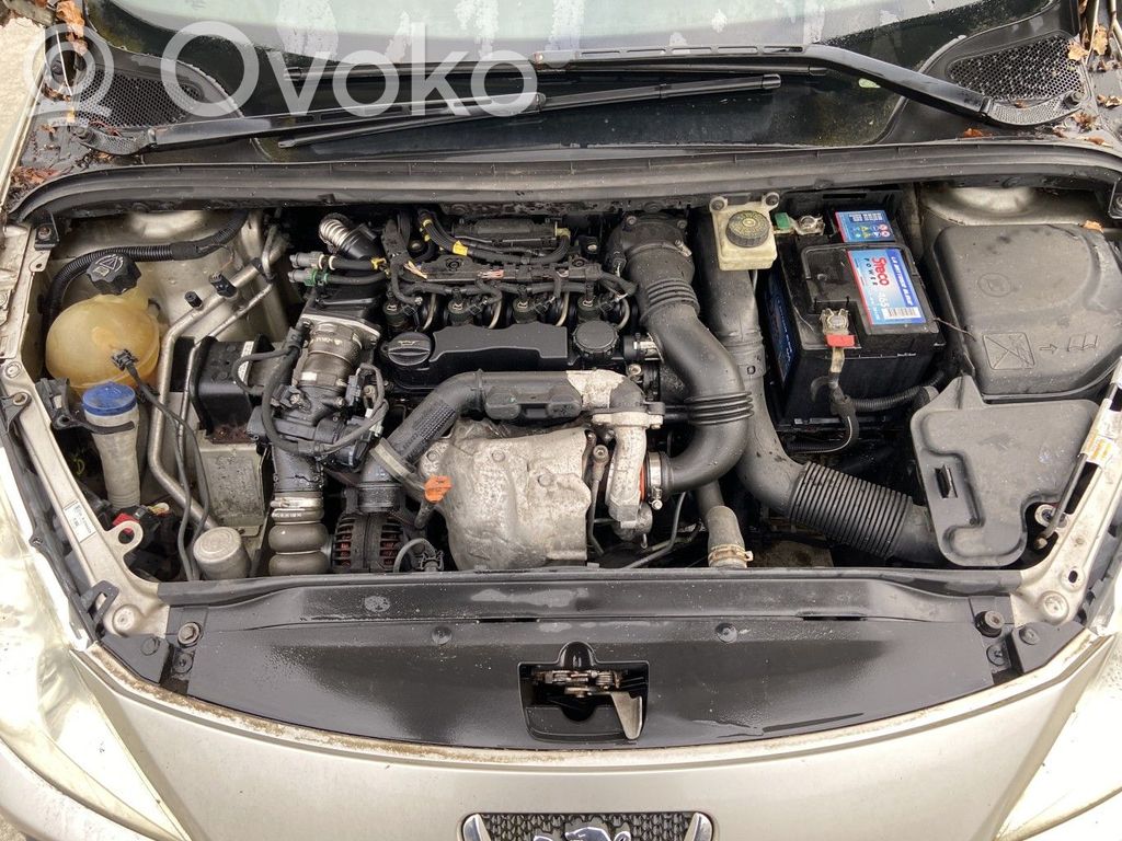 Peugeot 307 Polttoainesuutin 