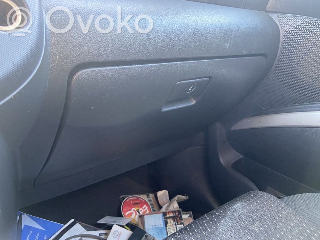 Toyota Corolla Verso AR10 Set torpedou 