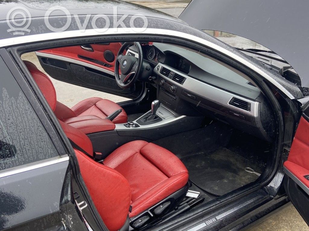 BMW 3 E92 E93 Front door rubber seal 