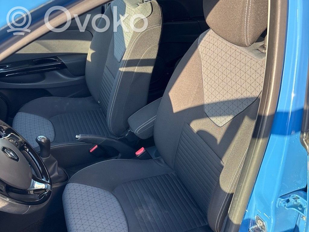 Renault Clio IV Front driver seat 