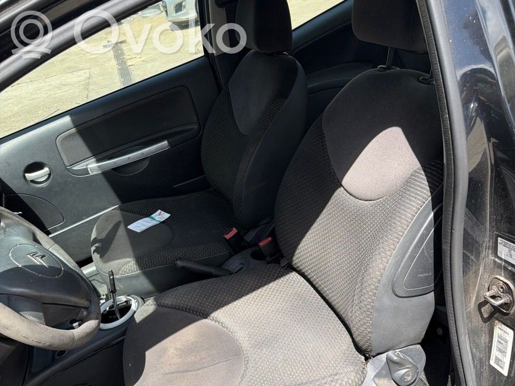 Asiento delantero del conductor