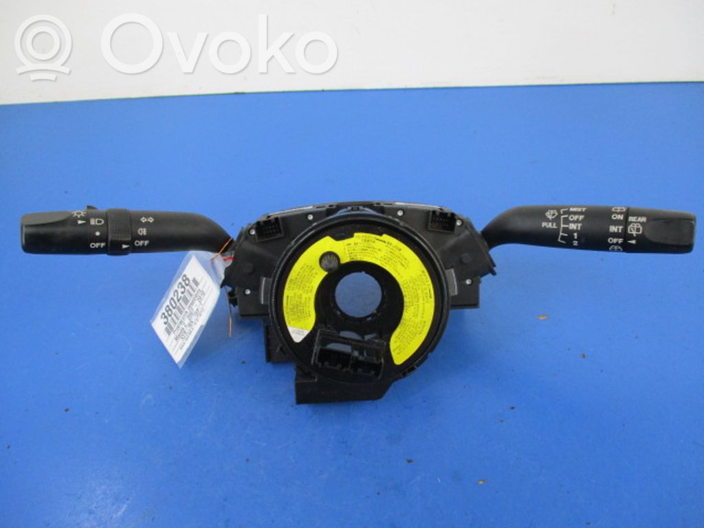 Mazda 2 Muut kytkimet/nupit/vaihtimet 