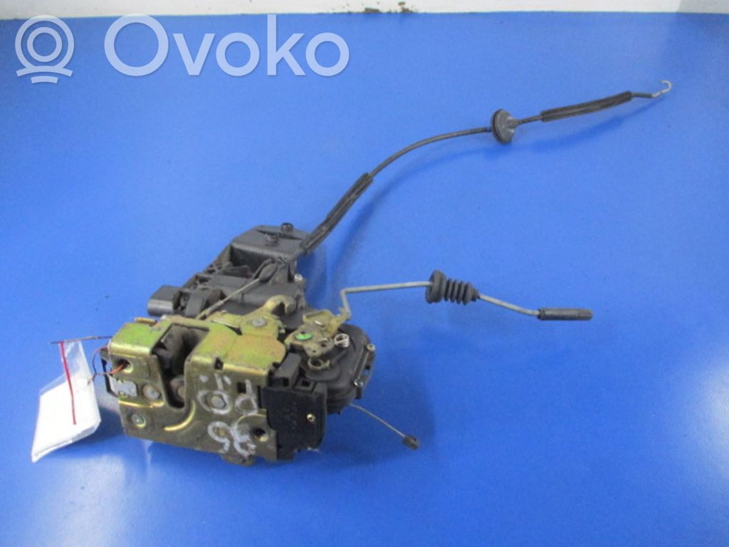 Etuoven lukko