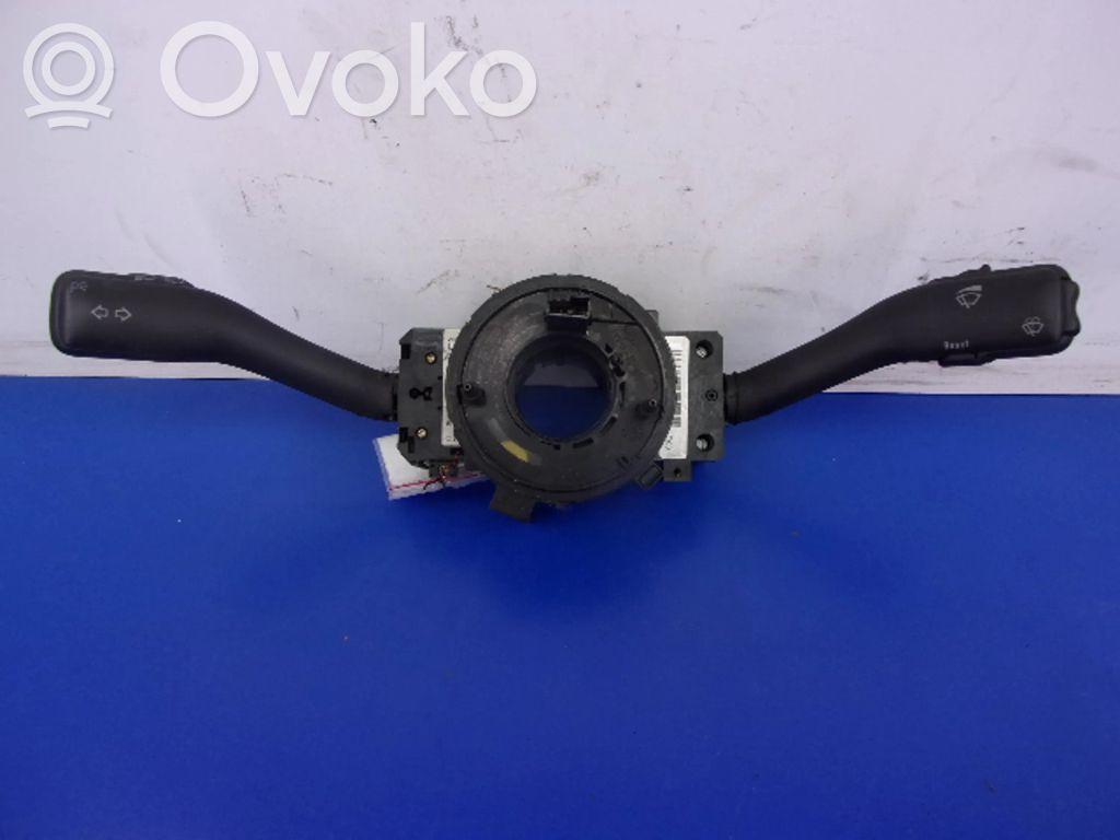 Skoda Fabia Mk1 (6Y) Autres commutateurs / boutons / leviers