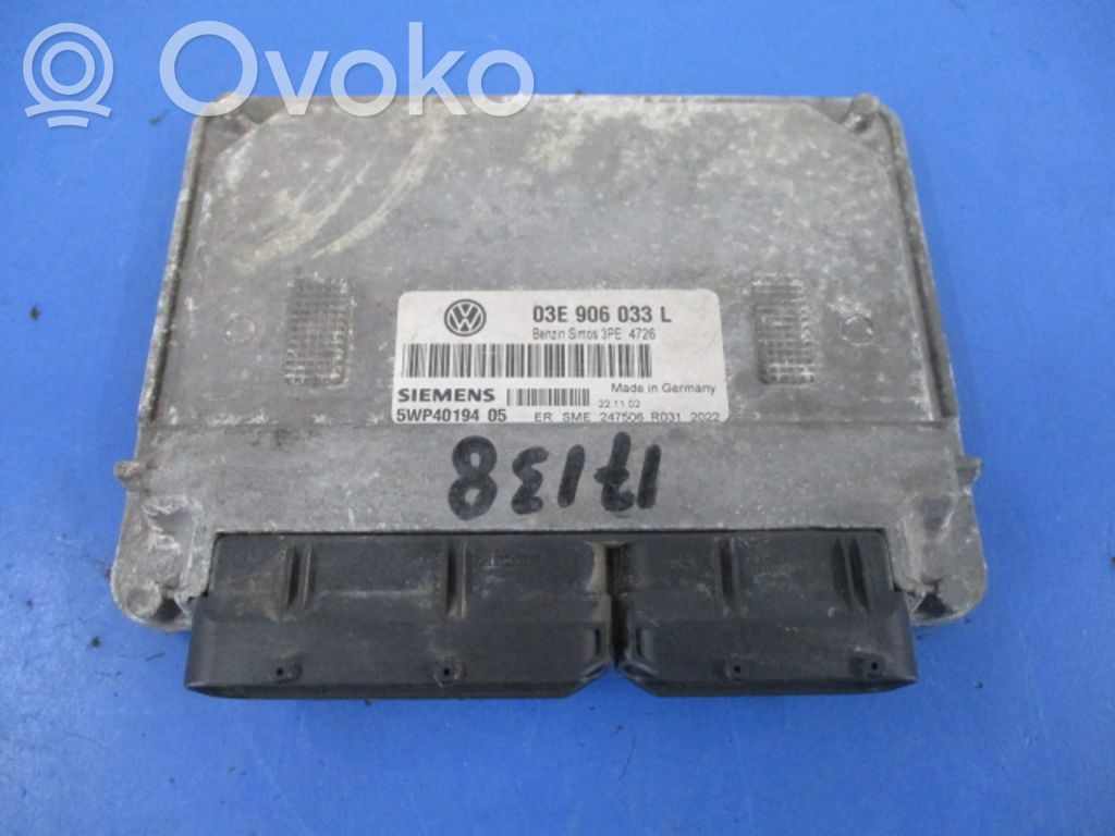 Unité de commande, module ECU de moteur   03E906033L,03E906033L
