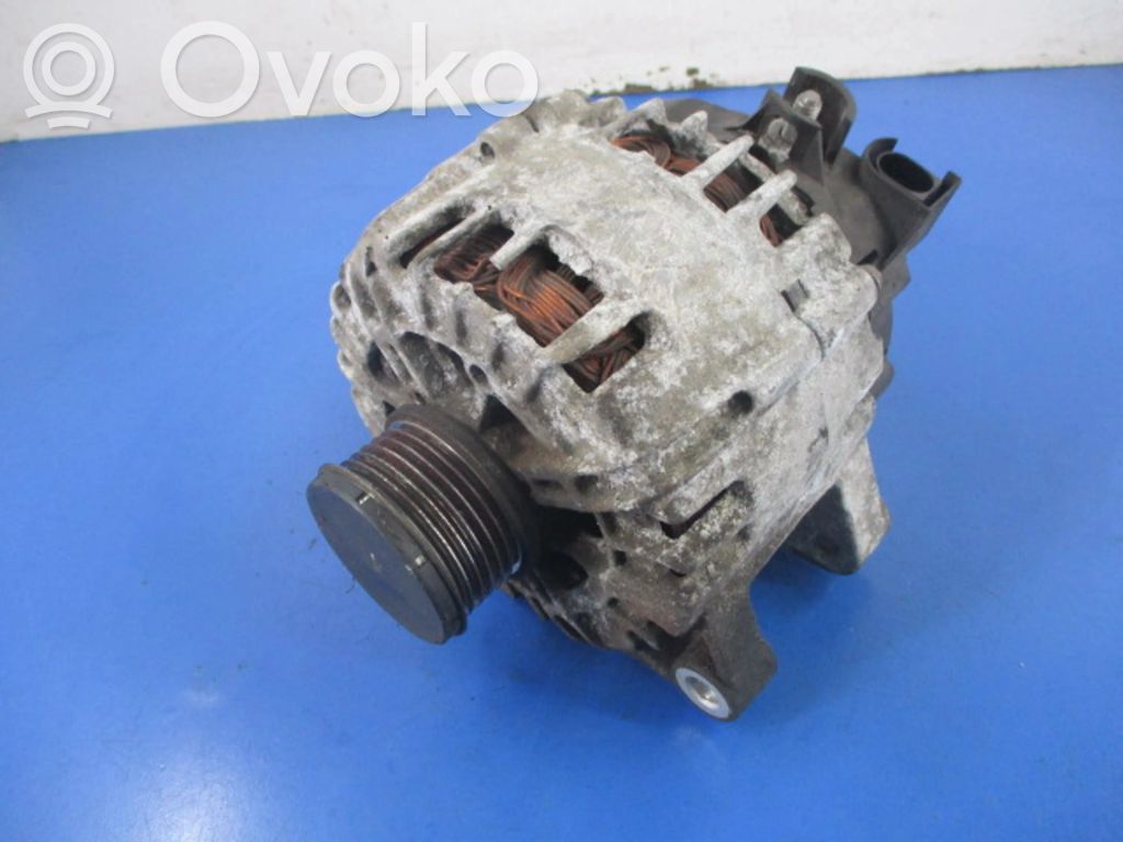 Mazda 2 Alternador 