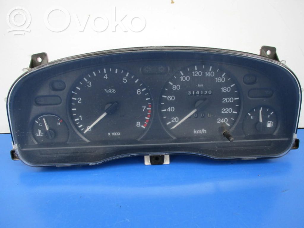 Ford Mondeo MK II Nopeusmittari (mittaristo) 