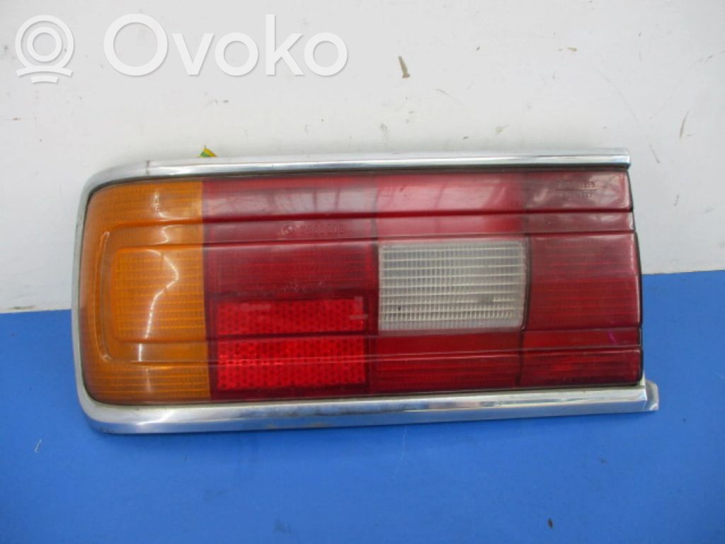 BMW 5 E12 Luz trasera/de freno 