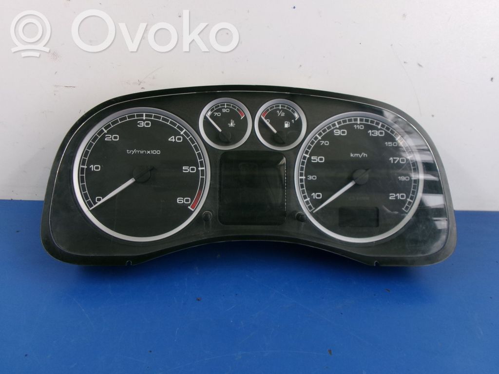 Peugeot 307 CC Nopeusmittari (mittaristo) 