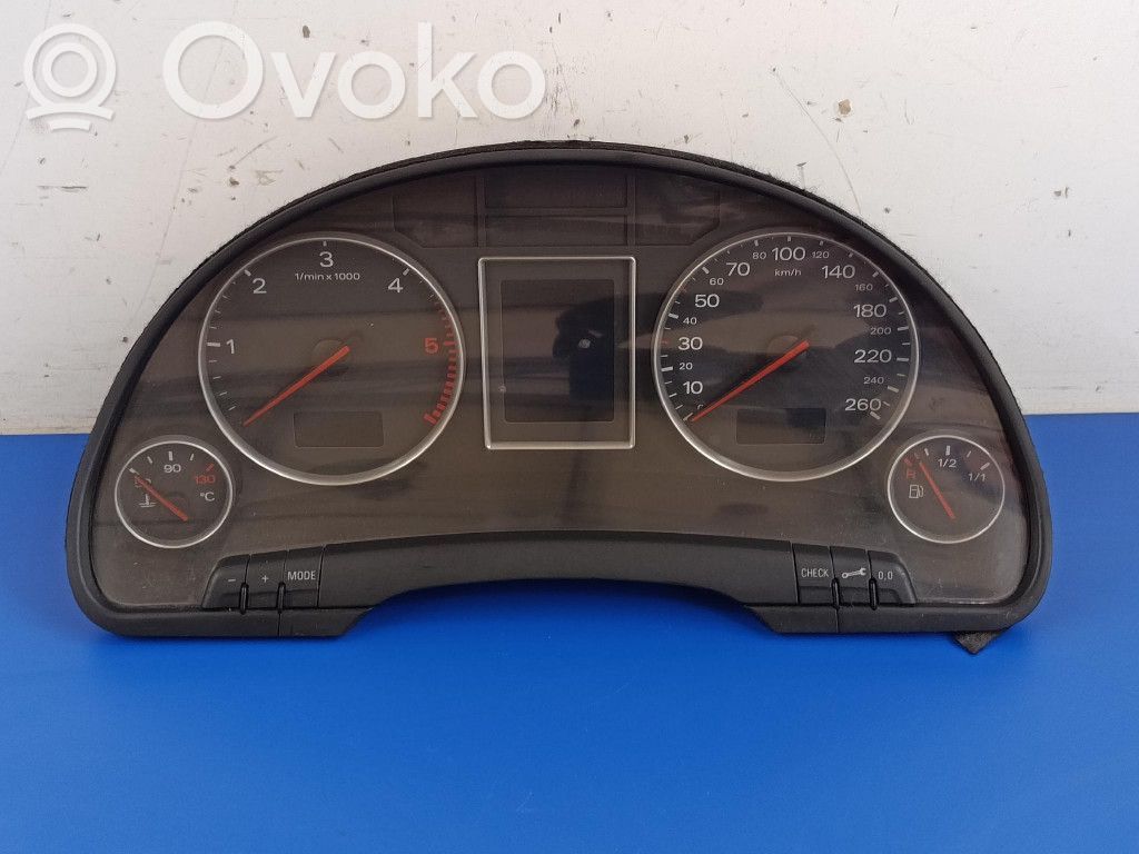 Audi A4 S4 B6 8E 8H Vitezometru (grup de instrumente) 