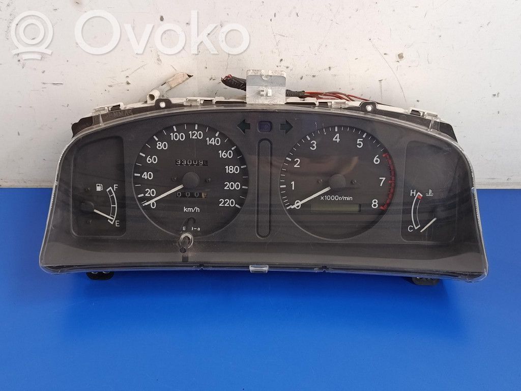 Toyota Corolla E110 Geschwindigkeitsmesser Cockpit 