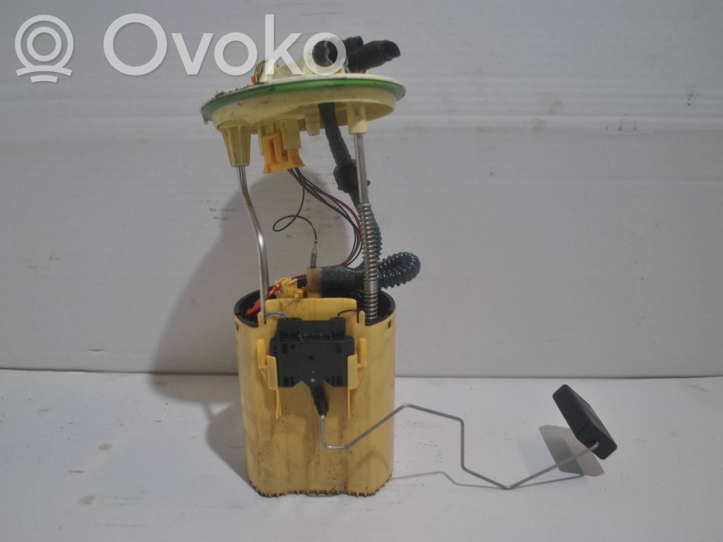 Polttoainesäiliön pumppu   D399C,CC119H307AC