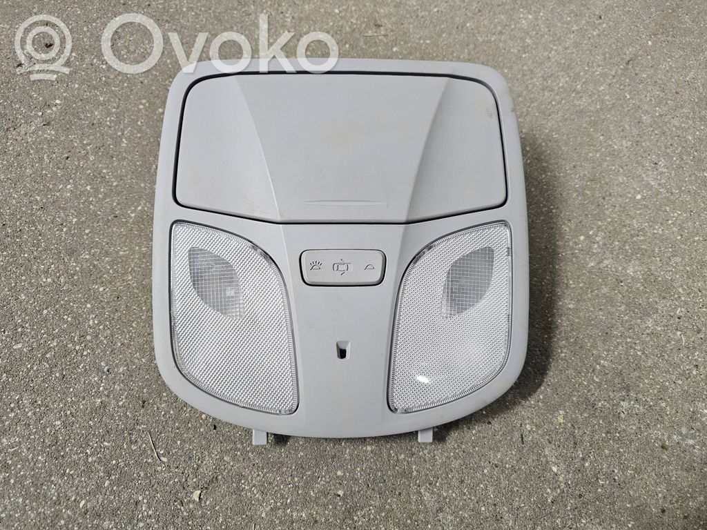 Hyundai i40 Priekinių vietų apšvietimo žibintas 
