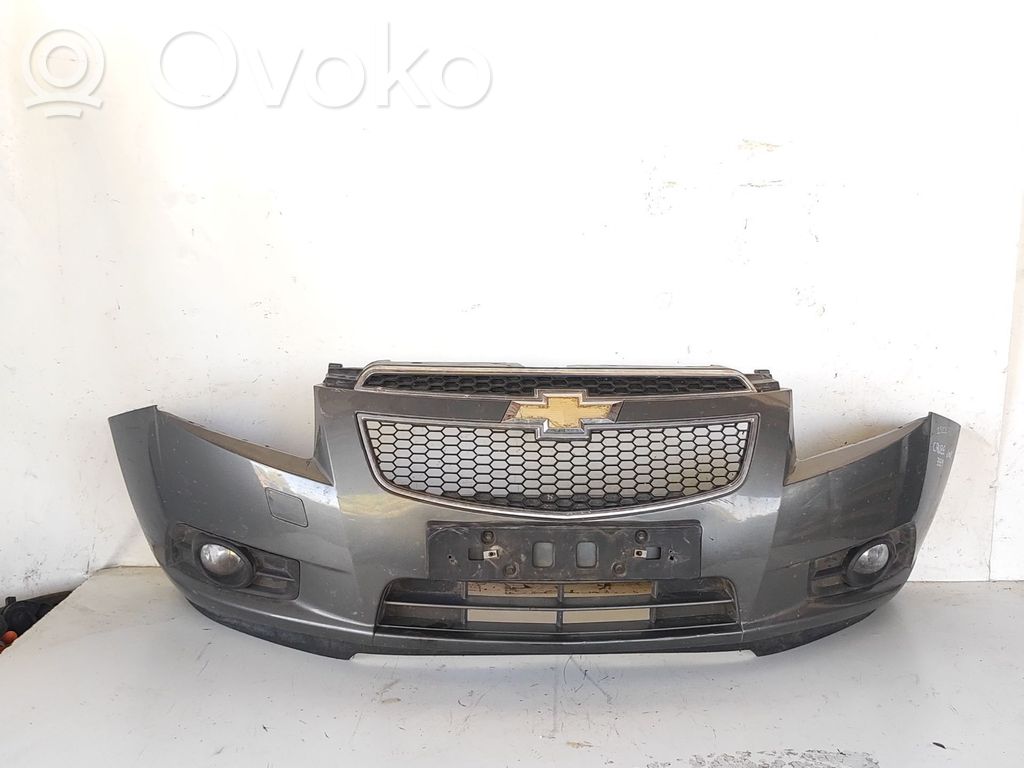 Chevrolet Cruze Pare-choc avant 