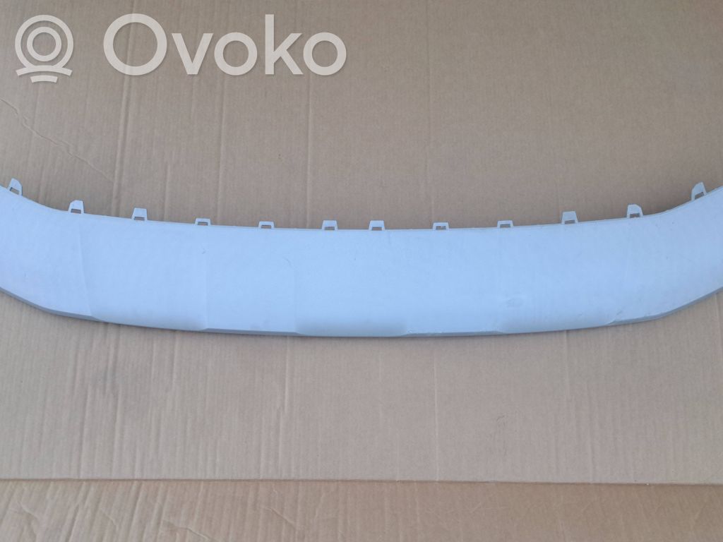 Audi Q4 e-tron Front bumper lip 