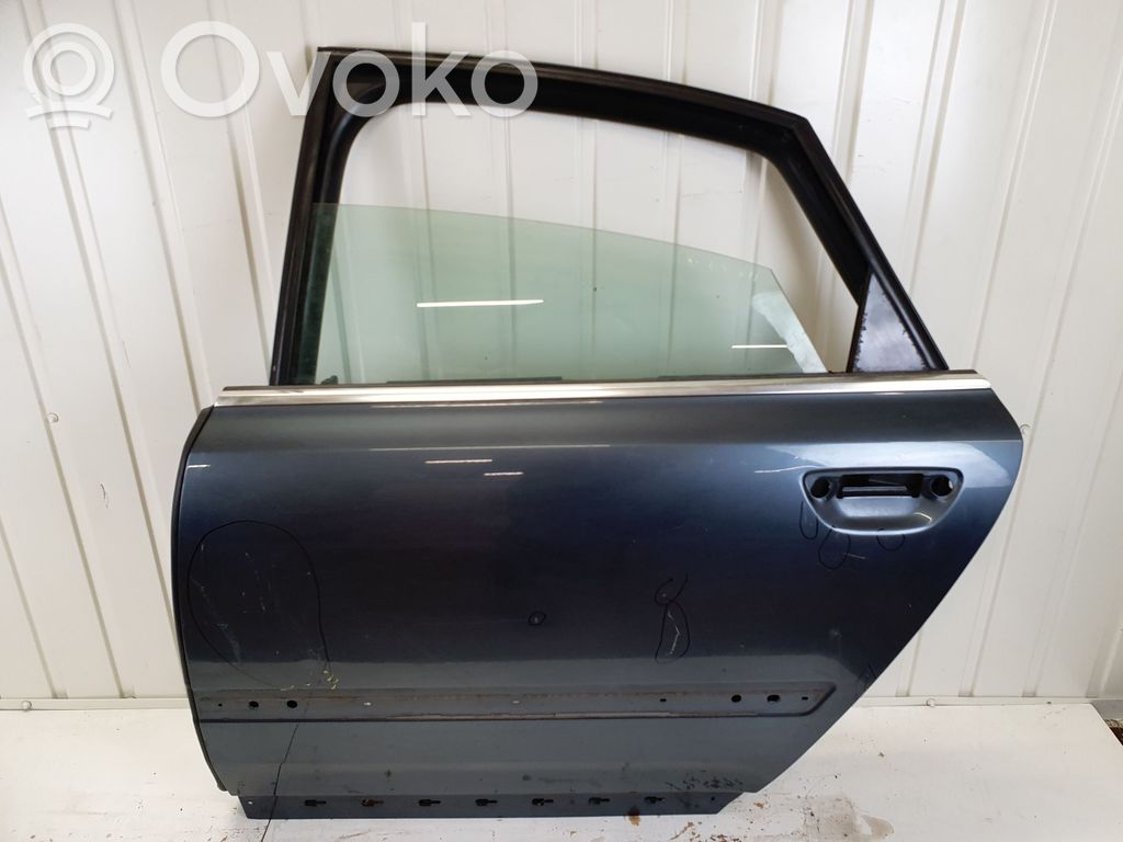 Rear door