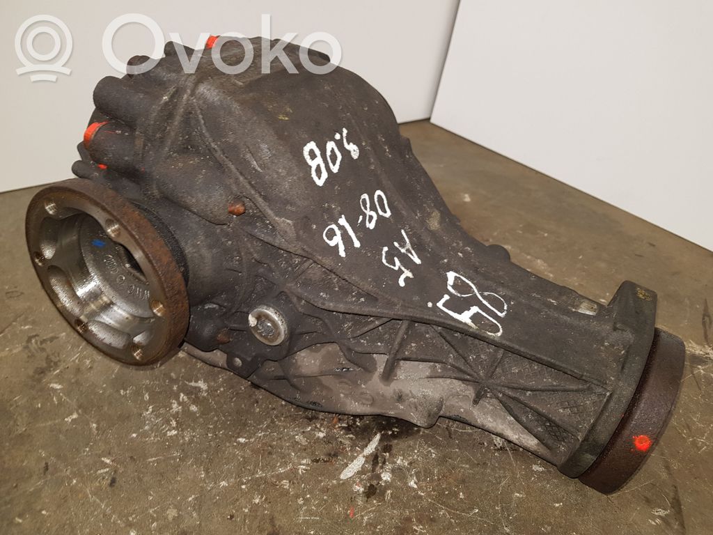 Audi A5 8T 8F Galinis reduktorius 