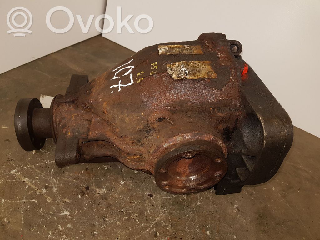 BMW 5 E60 E61 Galinis reduktorius 
