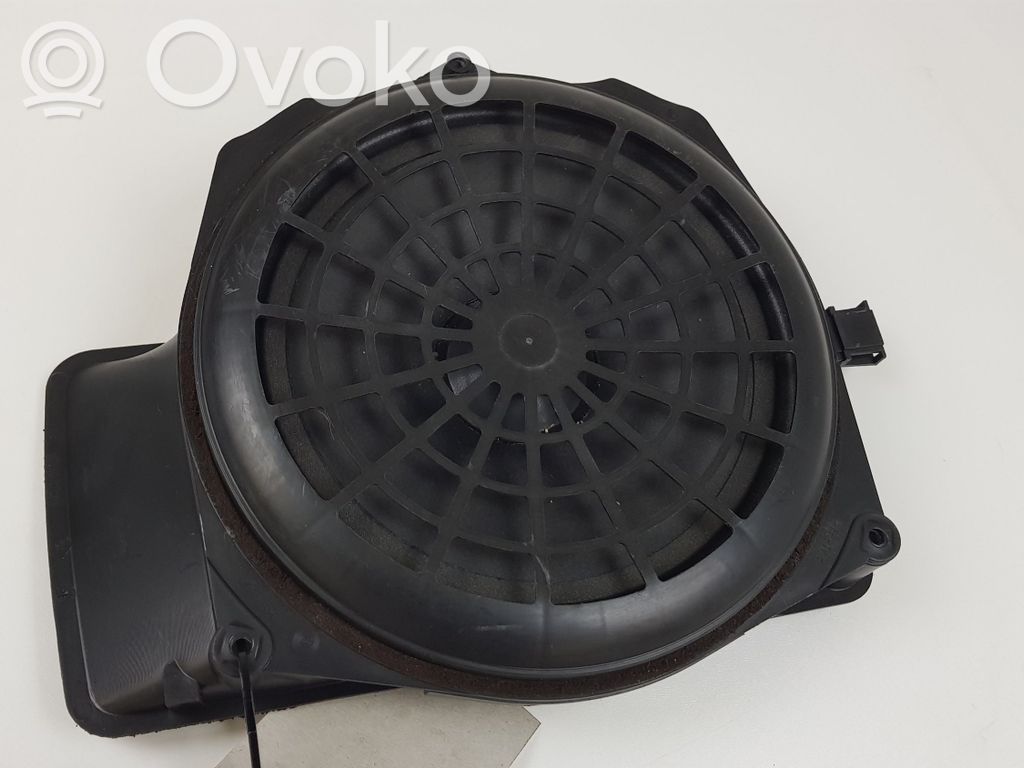 Altavoz subwoofer   8E5035412