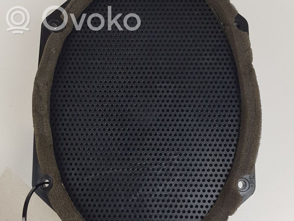 Altavoz de la puerta trasera   D5676H4C2