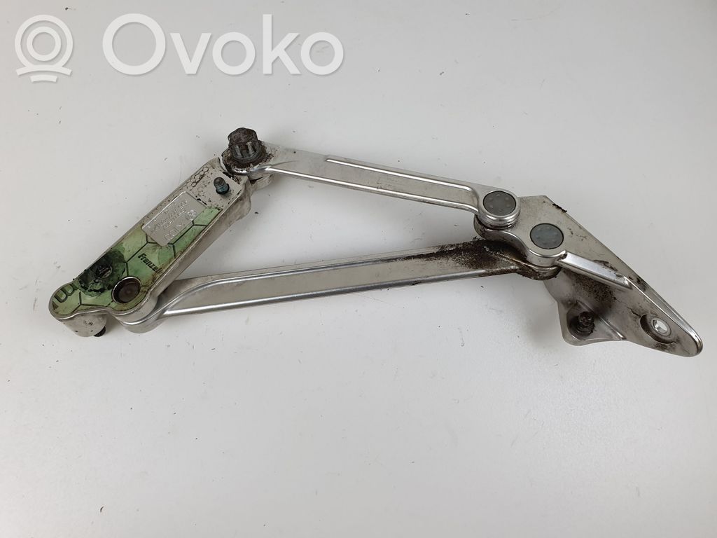 Volkswagen Phaeton Tailgate/trunk/boot hinge 