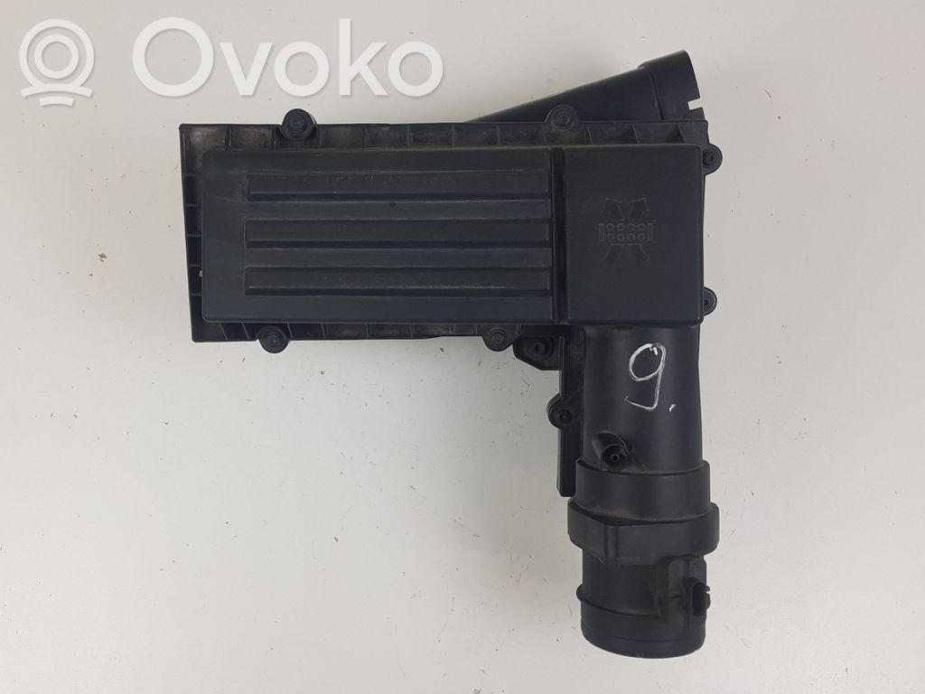 Volkswagen PASSAT B6 Obudowa filtra powietrza 