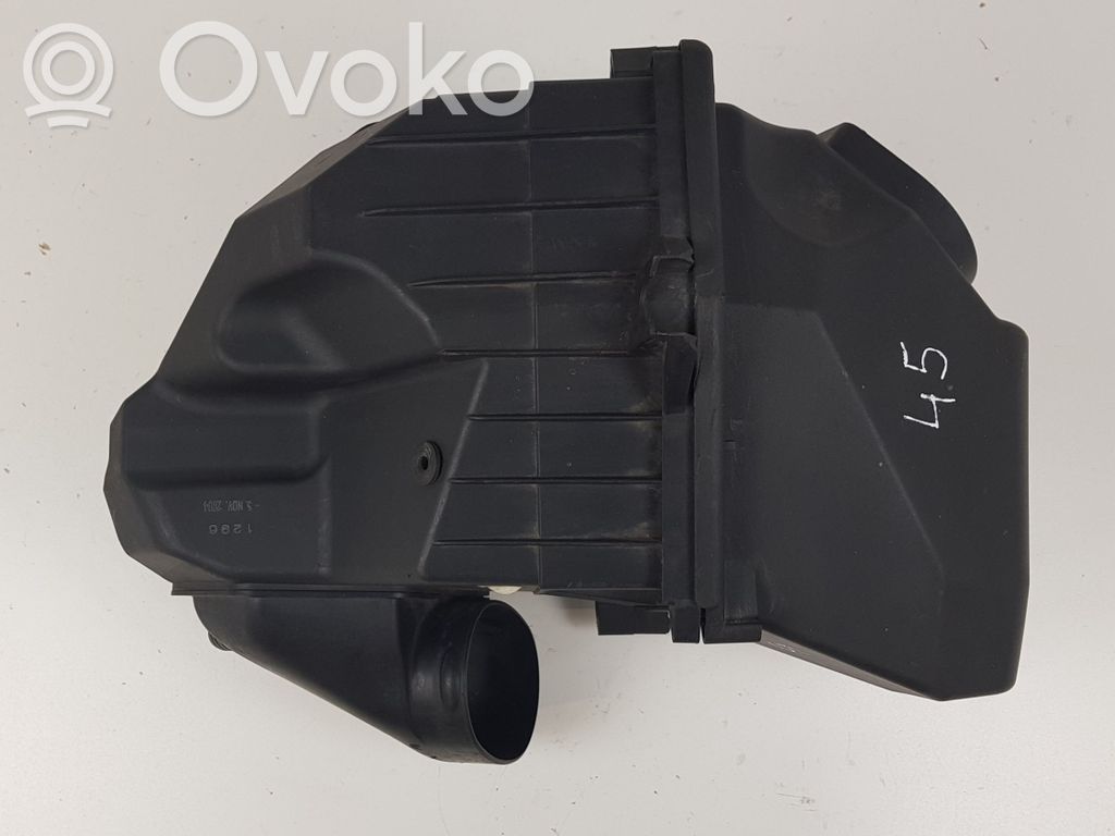 Volkswagen Phaeton Air filter box 