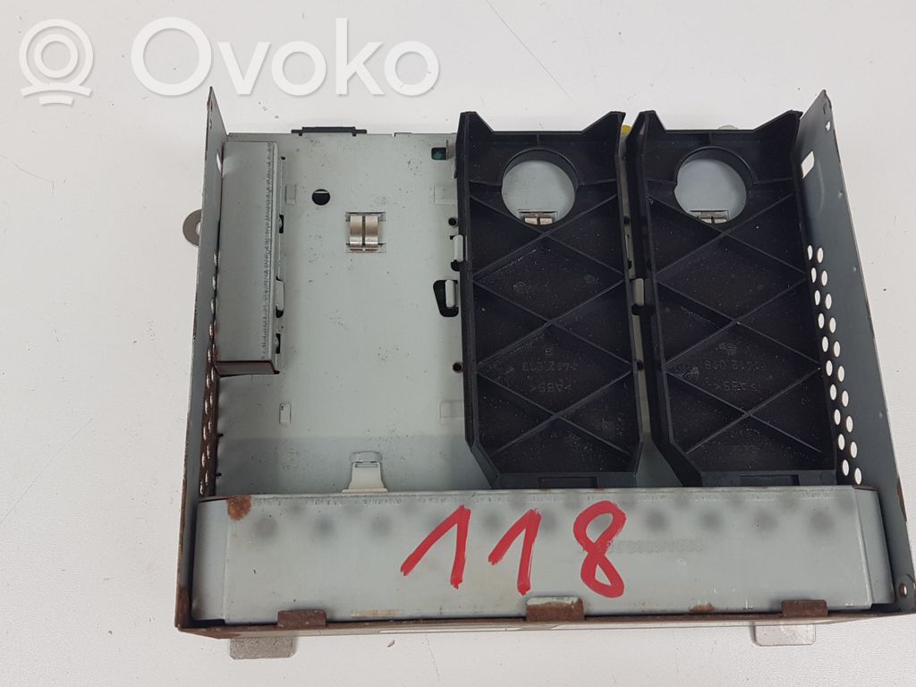 Audi A8 S8 D3 4E Radio/CD/DVD/GPS head unit 