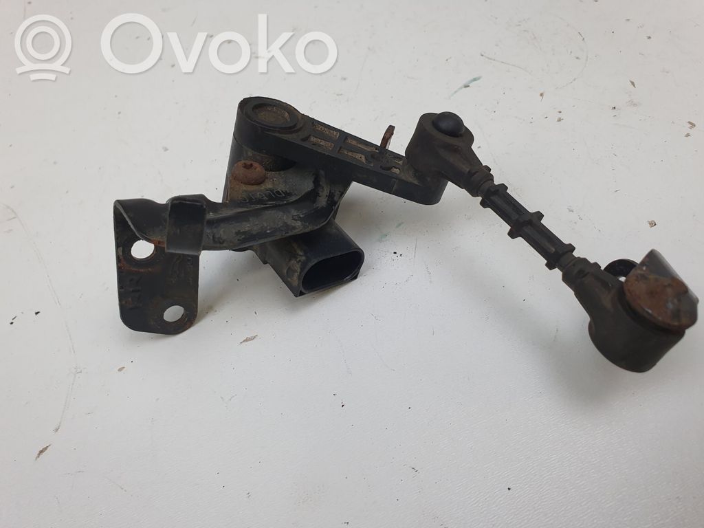 Headlight/headlamp level sensor   GX733C280DB