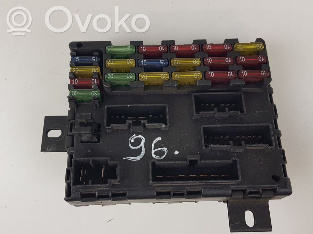 Alfa Romeo 156 Fuse module 