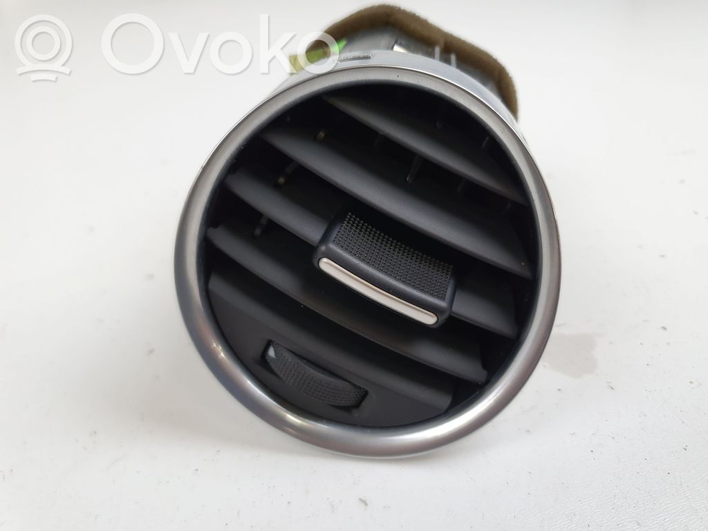 Audi A4 S4 B7 8E 8H Moldura protectora de la rejilla de ventilación lateral del panel 