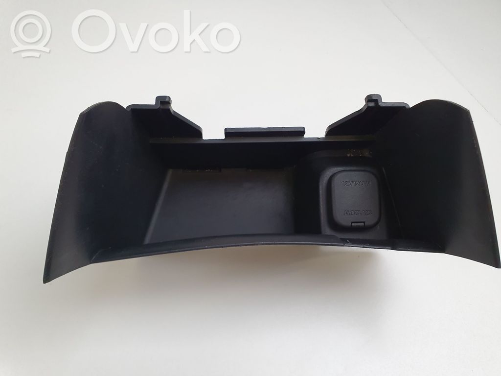 12V Steckdose vorne   GHP964361