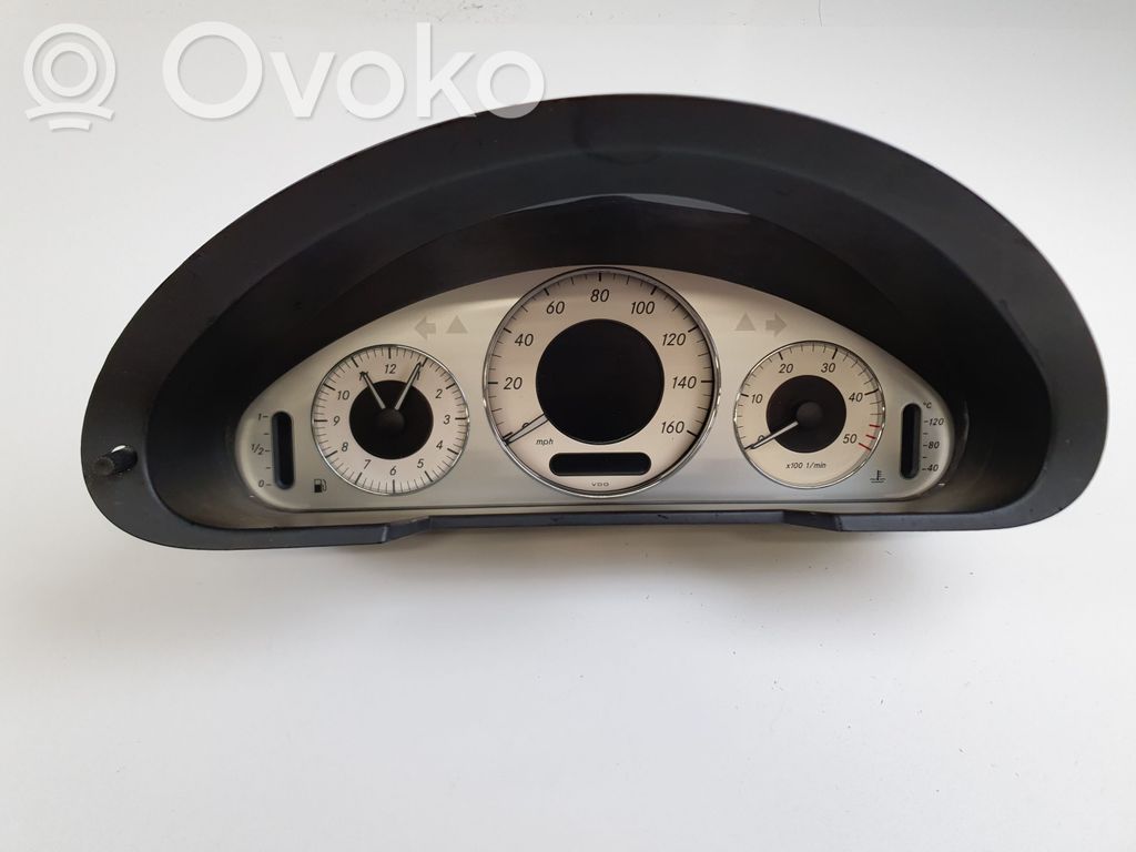 Speedometer (instrument cluster)   A2115402848