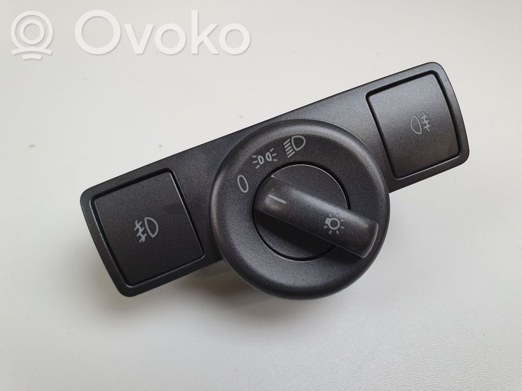 Volkswagen Phaeton Light switch 