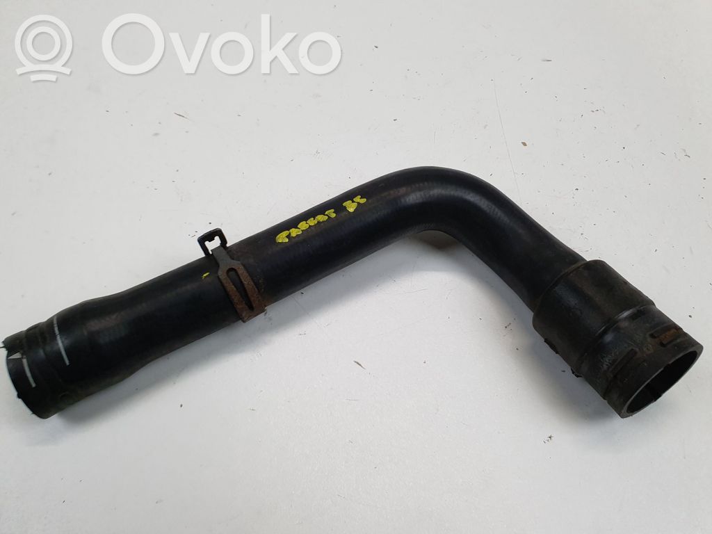 Volkswagen PASSAT B5 Engine coolant pipe/hose 