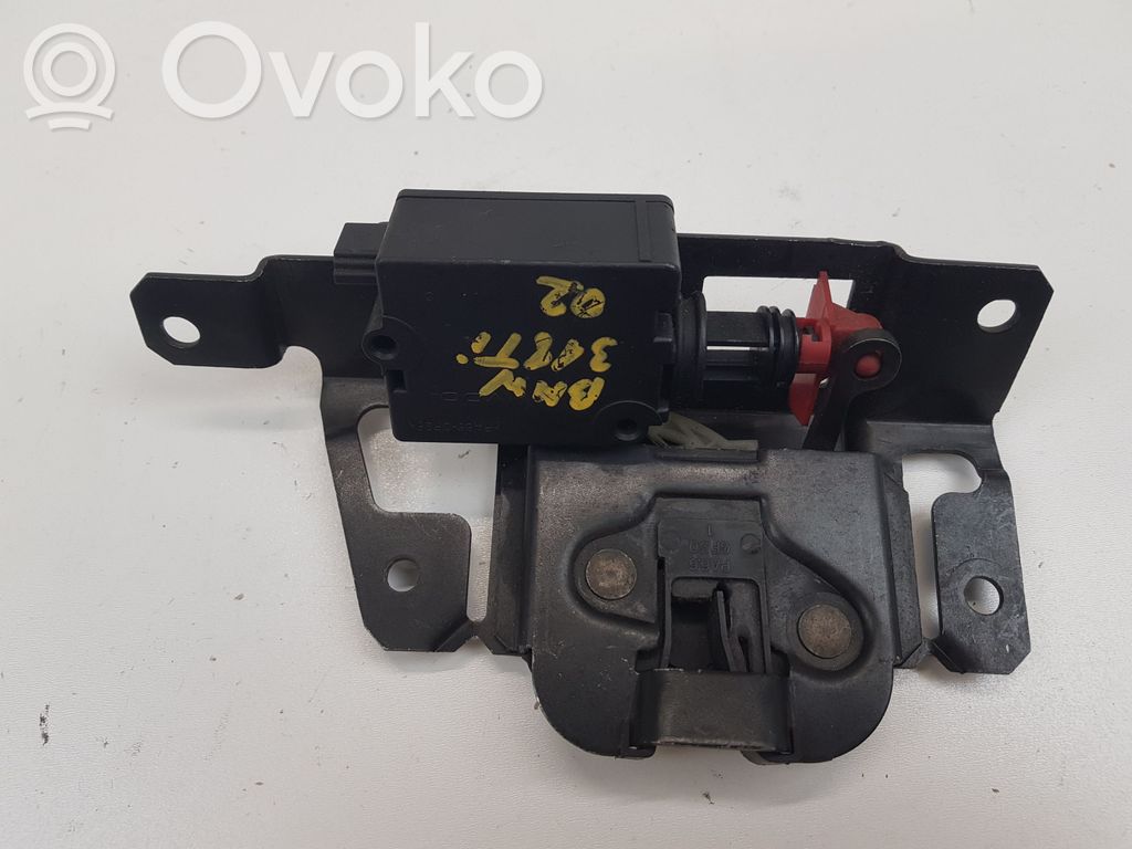 Tailgate/trunk/boot lock/catch/latch   7026192,51247026192