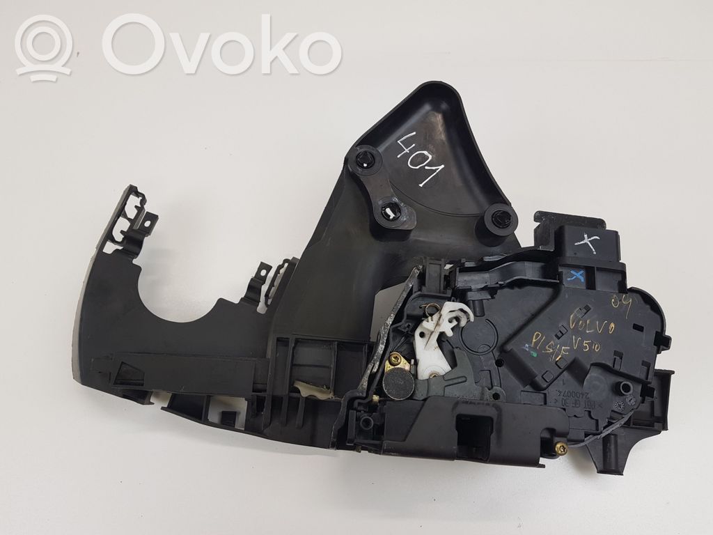 Volvo V50 Zamek drzwi przednich 