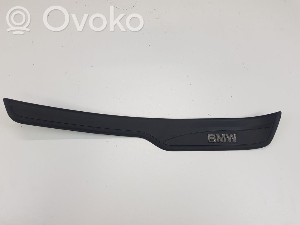 BMW 3 E90 E91 Moldura protectora del borde trasero 