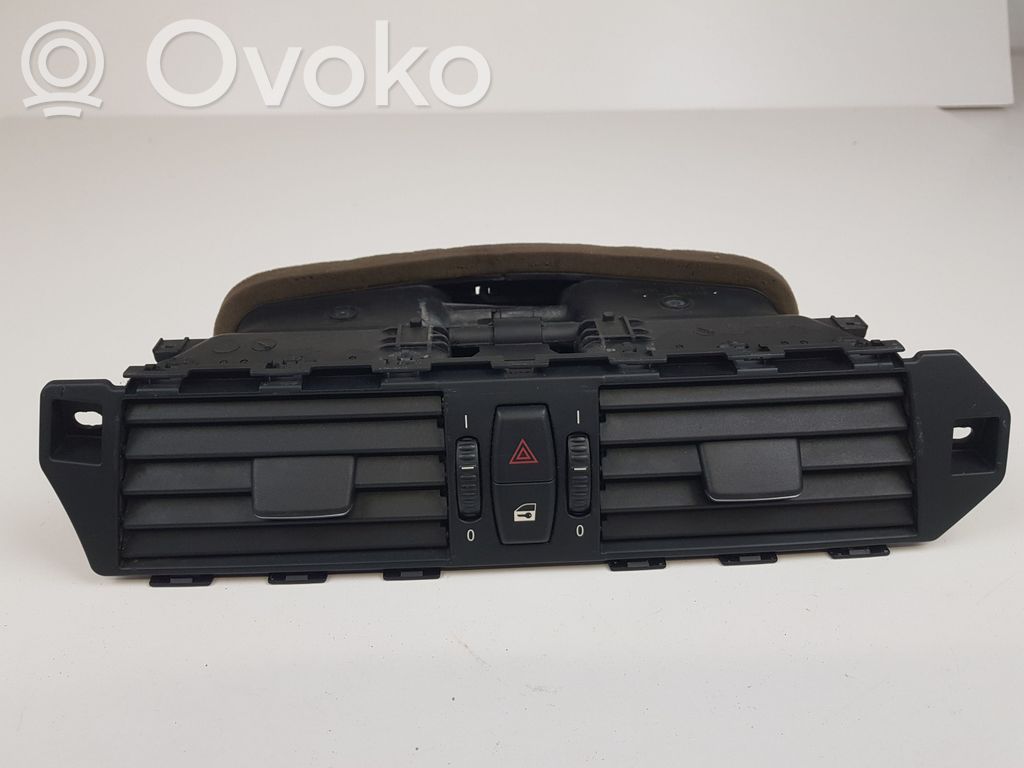 BMW 5 E60 E61 Luftausströmer Lüftungsdüse Luftdüse Mitte 