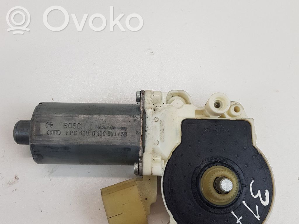 BMW 5 E60 E61 Front door window regulator motor 