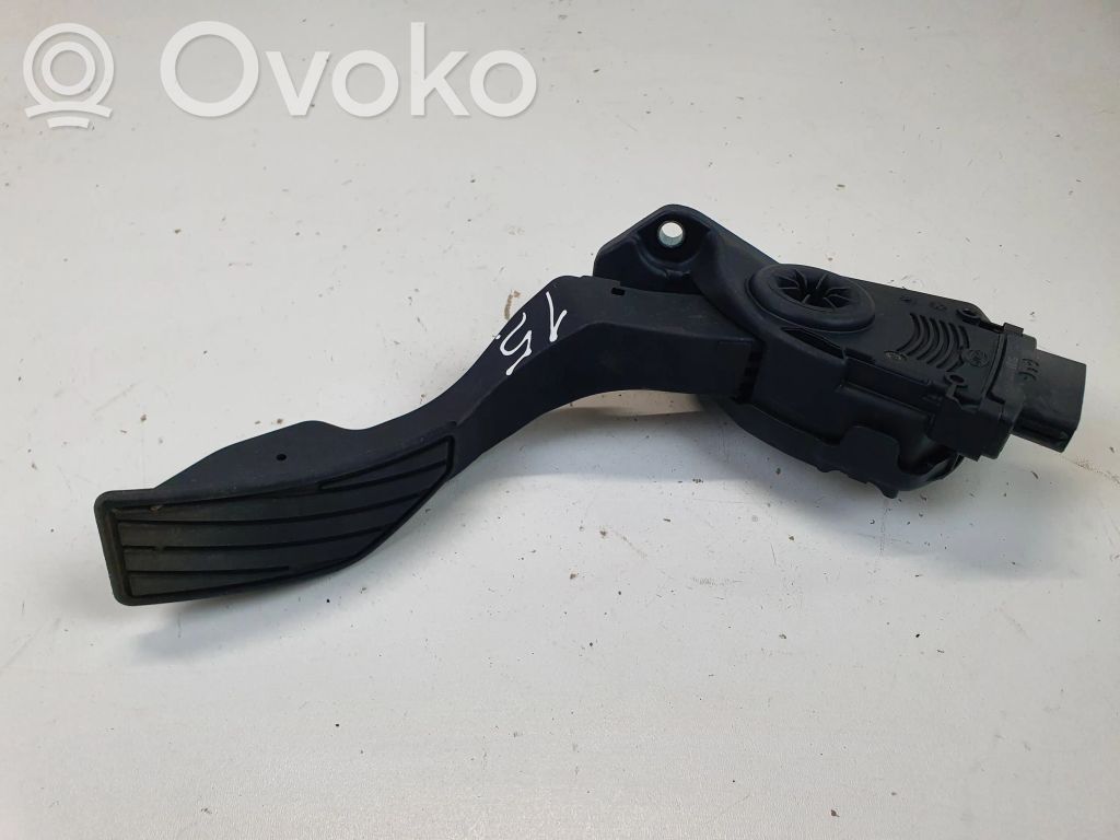 Suzuki Swift I Accelerator throttle pedal 